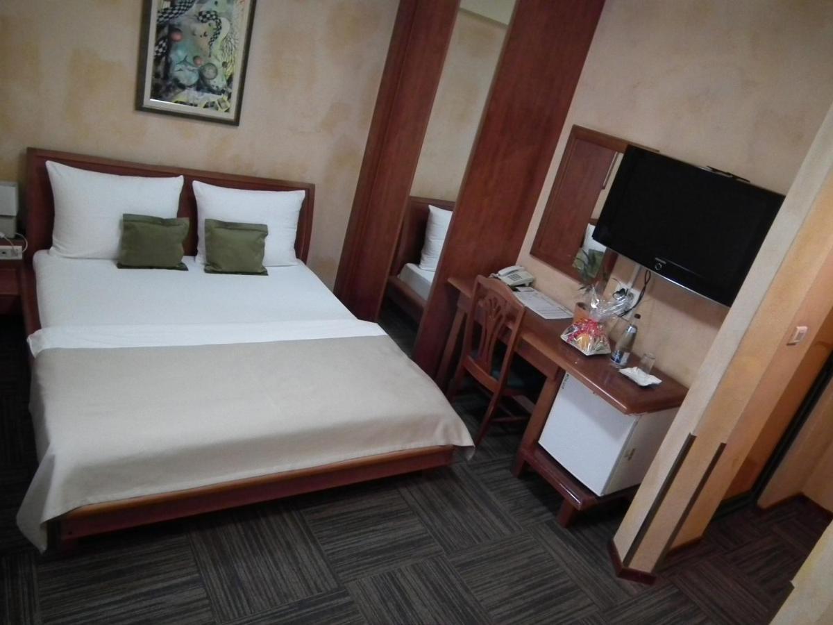 Hotel Kerber Podgorica Luaran gambar