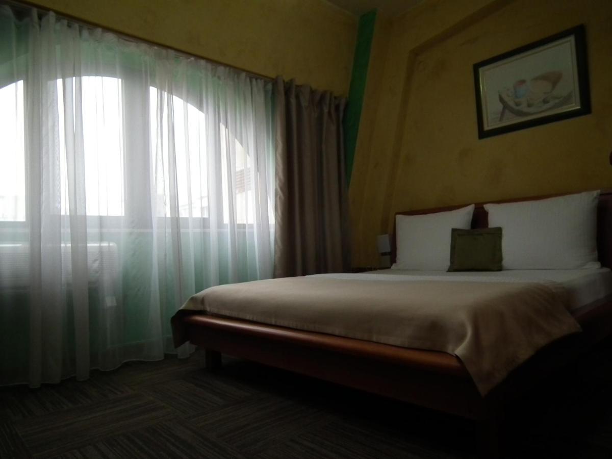 Hotel Kerber Podgorica Luaran gambar