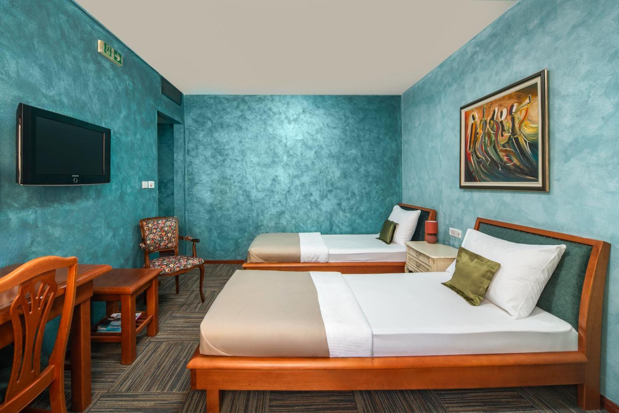 Hotel Kerber Podgorica Luaran gambar