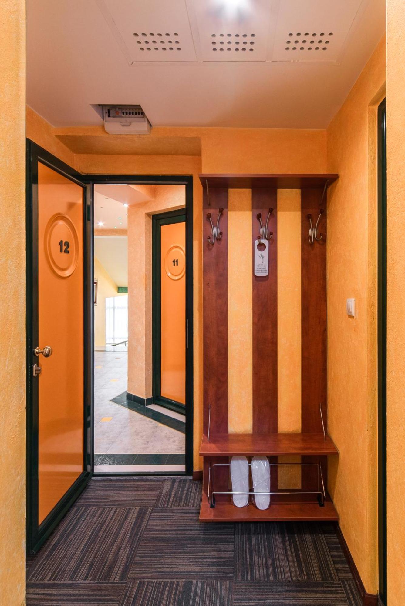 Hotel Kerber Podgorica Luaran gambar