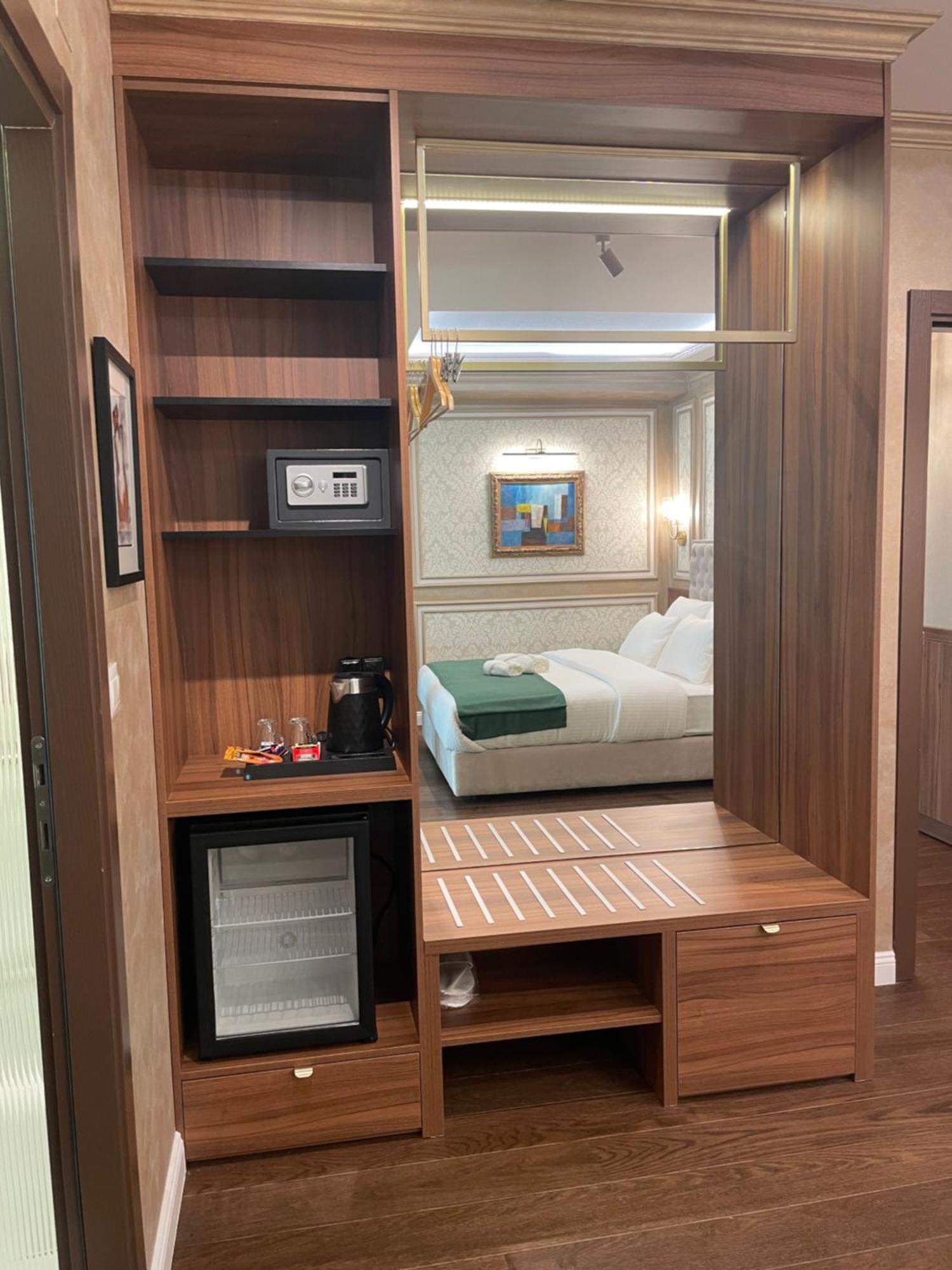 Hotel Kerber Podgorica Luaran gambar